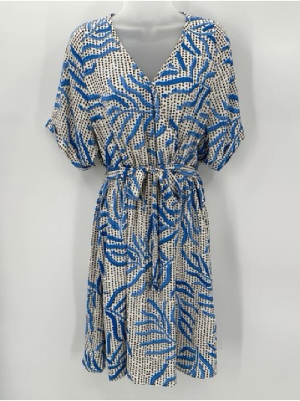 NIC+ZOE Blue & White Printed V-Neck Tie-Waist Dress